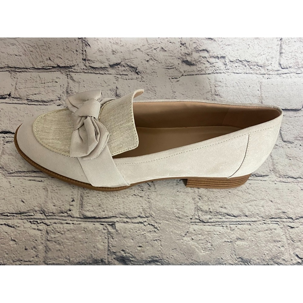 Bandolino NWOT Womens Lindio Loafers 11M Natural Cream Bow Slip On - Picture 3 of 15